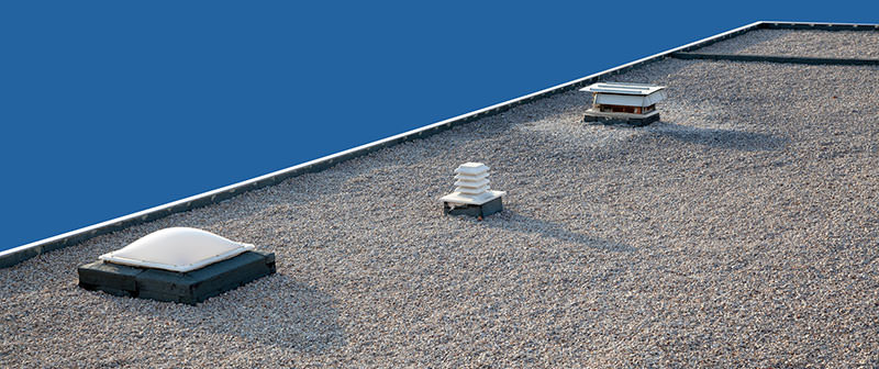 Choisir le bon type de revêtement pour son toit plat | Multi-Prêts Hypothèques